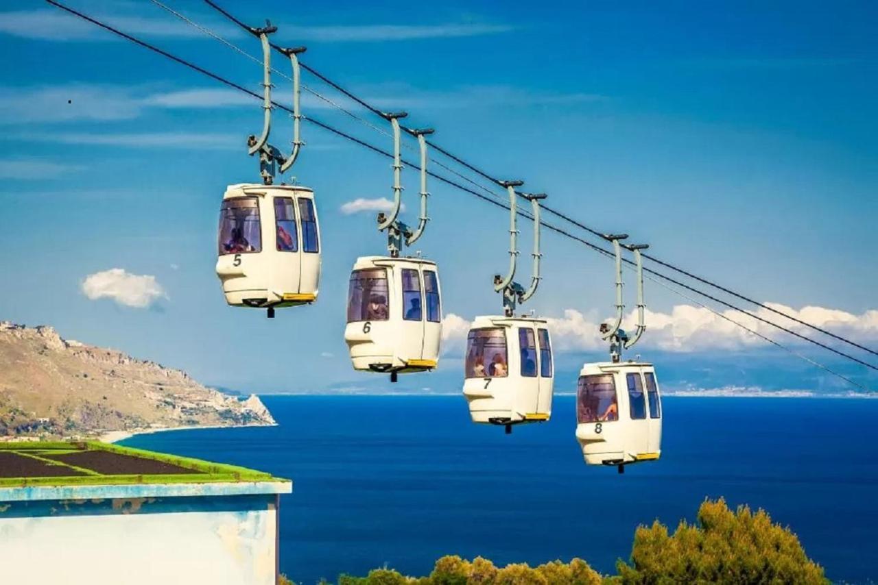 Beautiful Lägenhet Taormina Exteriör bild