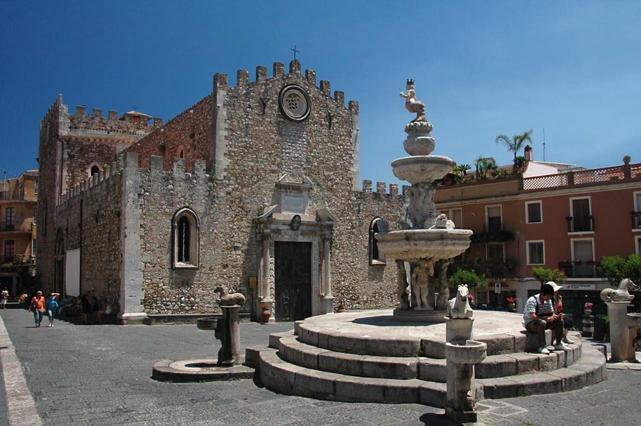 Beautiful Lägenhet Taormina Exteriör bild